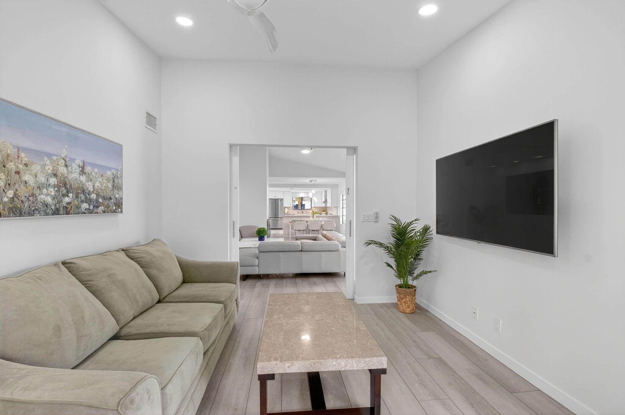 GLENEAGLES CONDO III - Residential