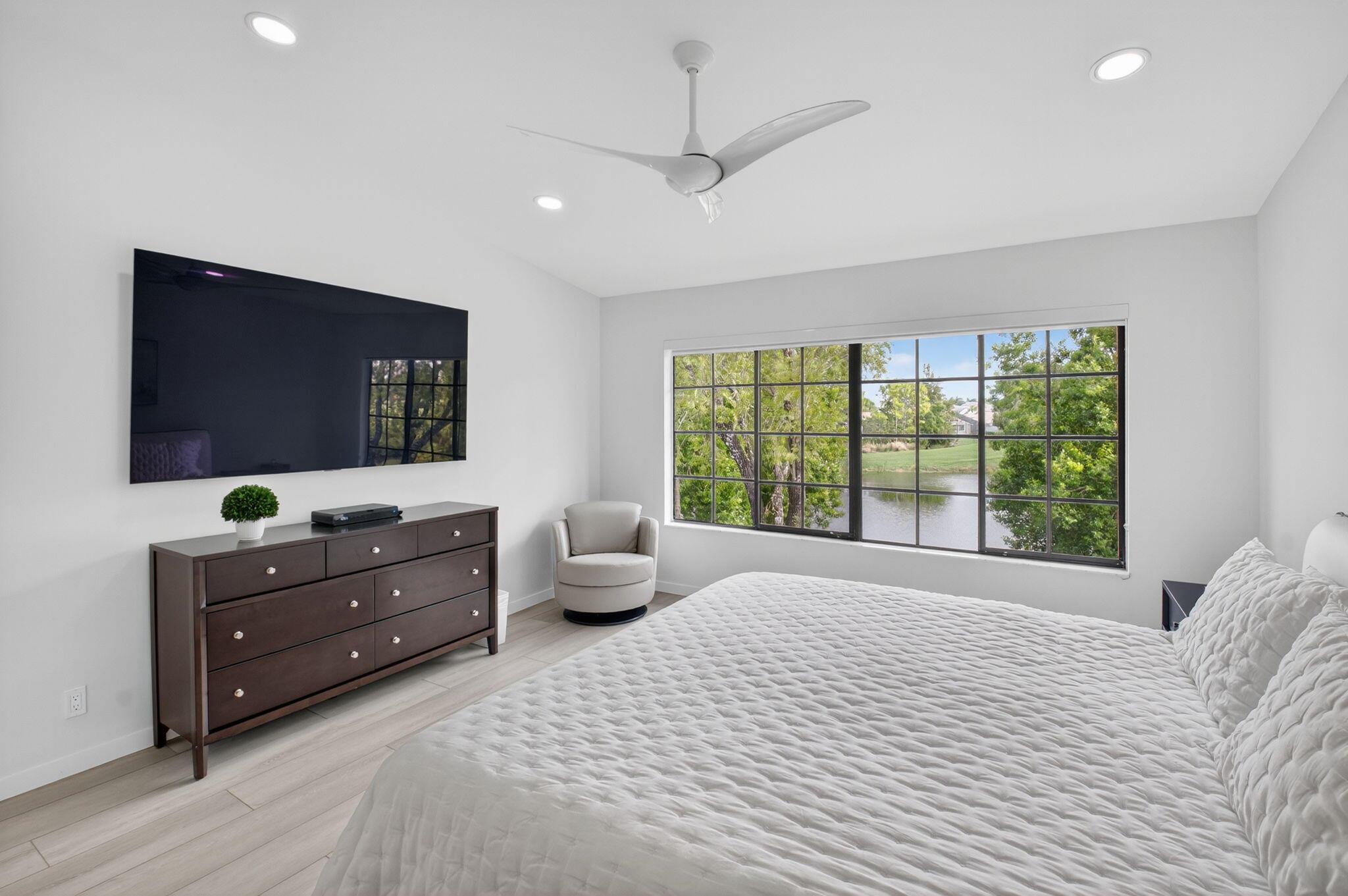 GLENEAGLES CONDO III - Residential