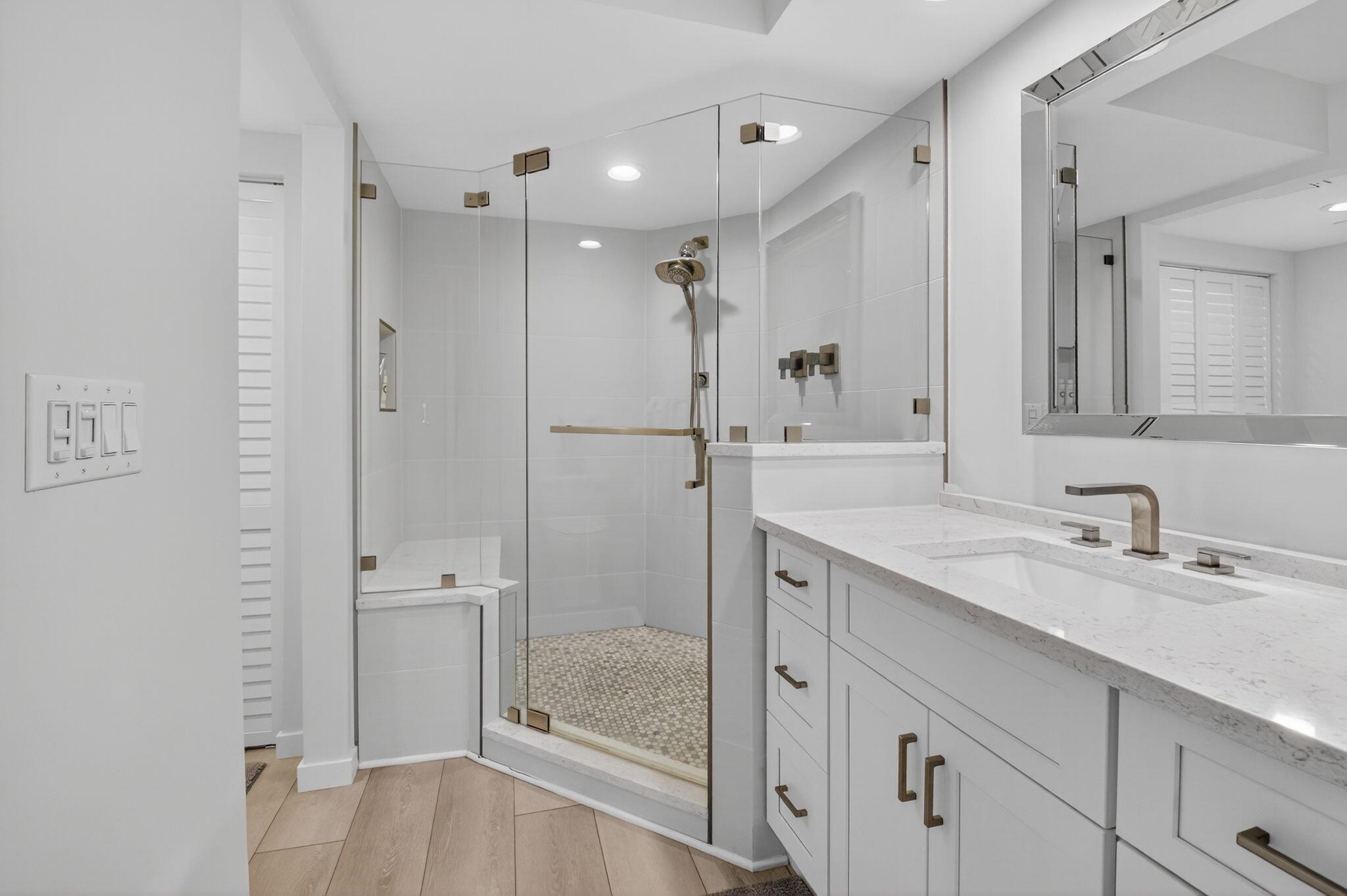 GLENEAGLES CONDO III - Residential