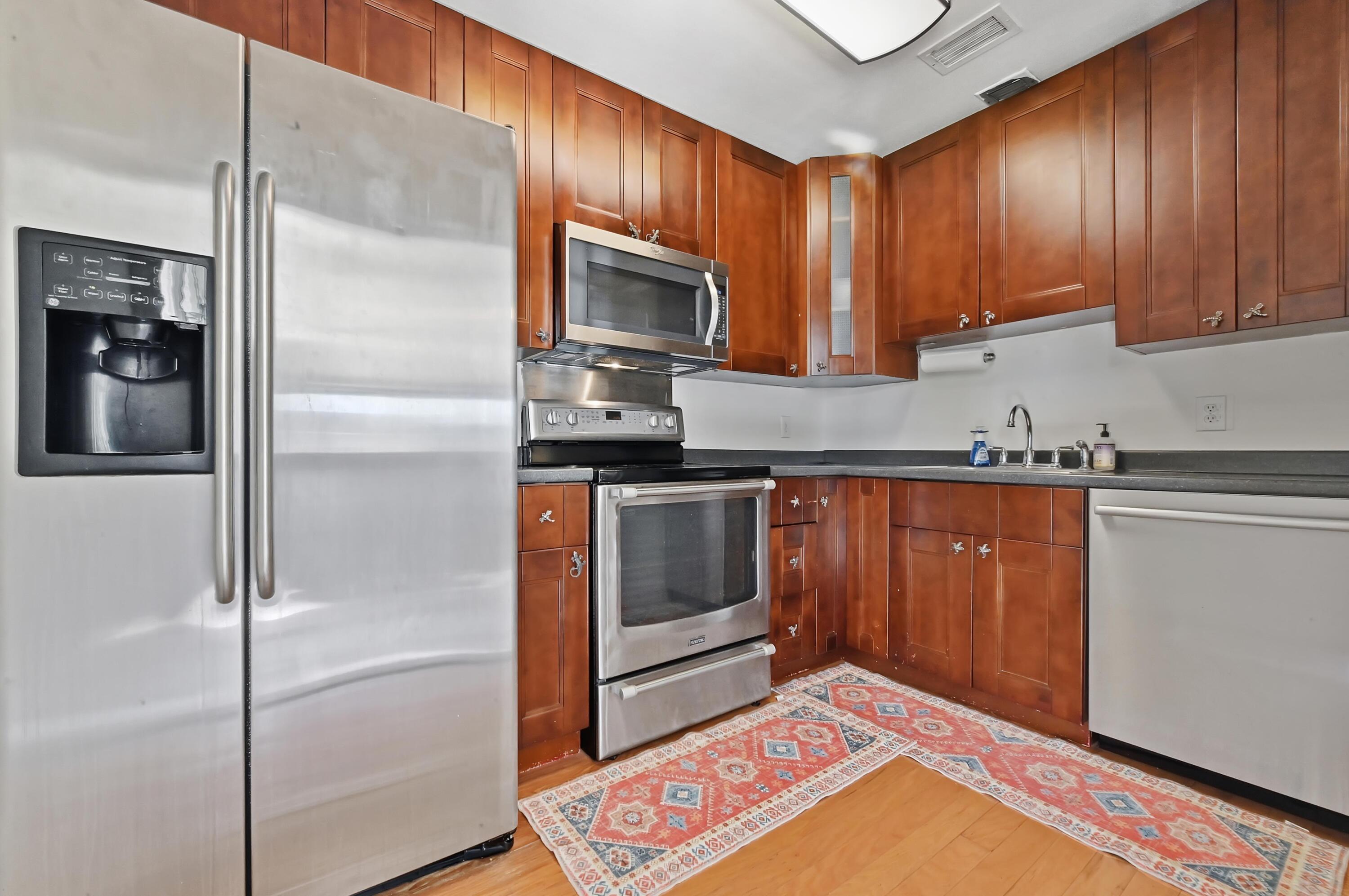 FERNWOOD - Residential