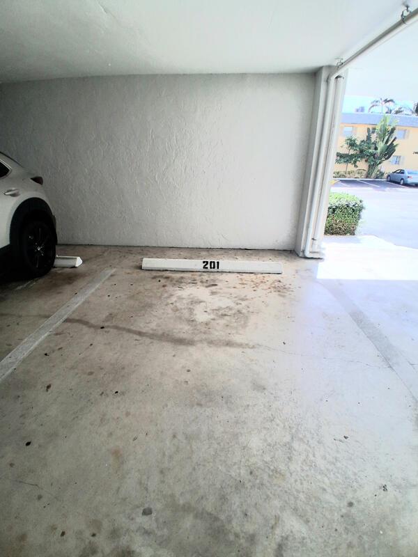 CROTON HARBOR CONDO - Residential Lease