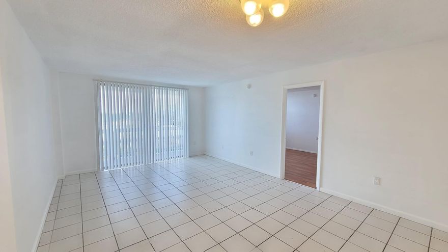 Don’t miss this unique 1-bedroom, 1-bathroom unit located in desirable Miami-Dade County. This bright, comfortable, and elegantly designed home offers a welcoming atmosphere with plenty of natural light.
Situated in a quiet, family-friendly neighborhood, the property is part of a gated community with excellent amenities. A warm and secure place to call home!