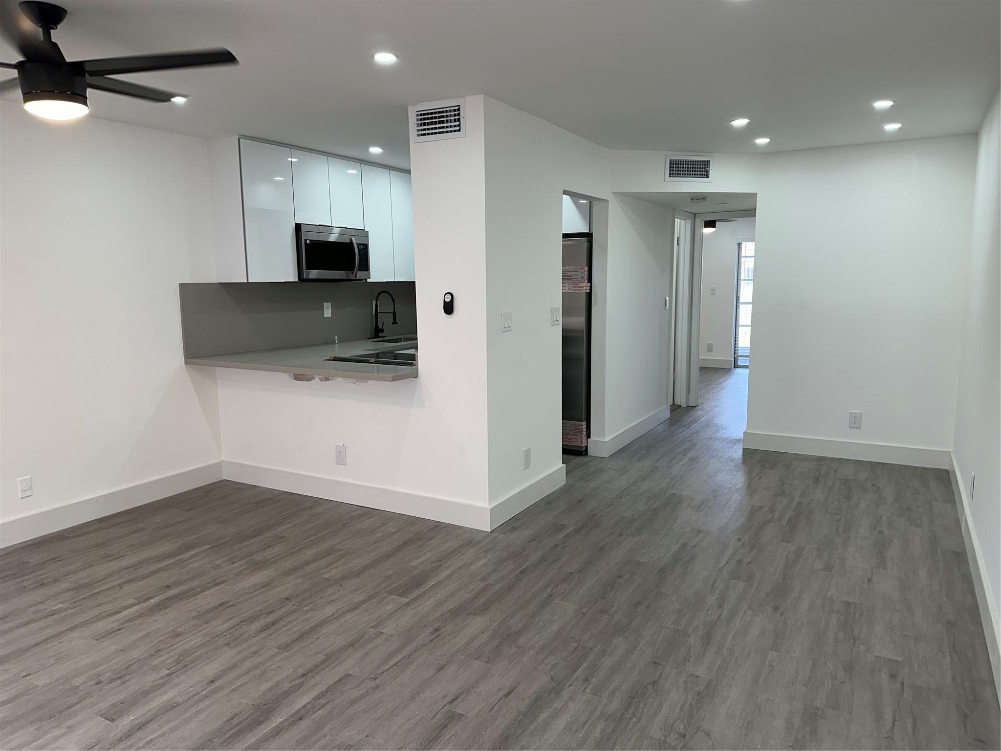 Sunrise Lakes - Residential
