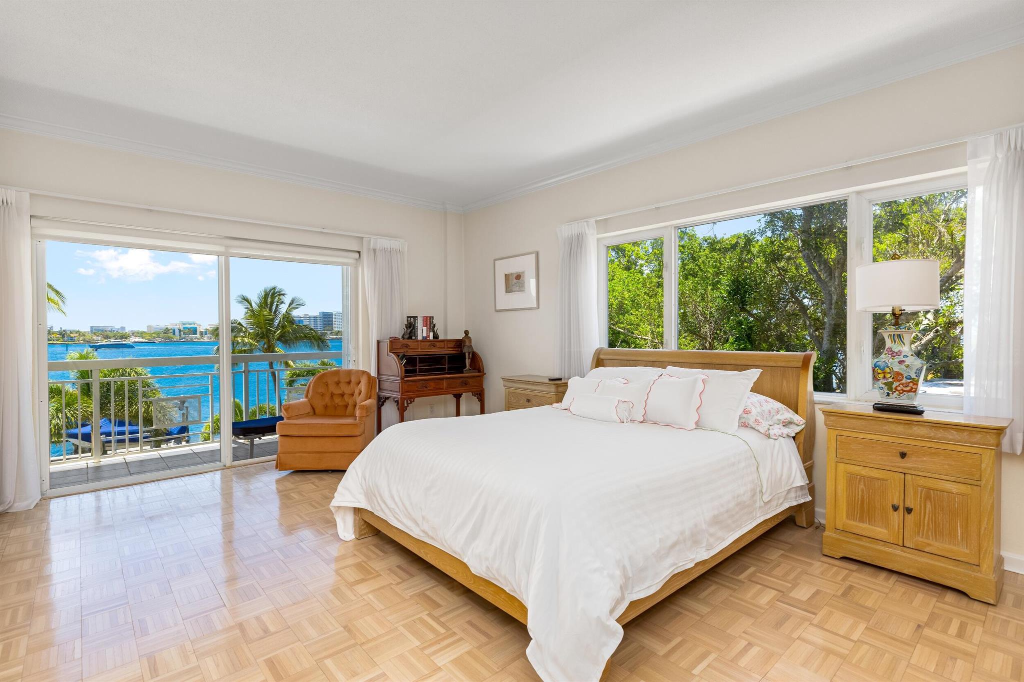 LAKE TOWERS CONDO - Residential