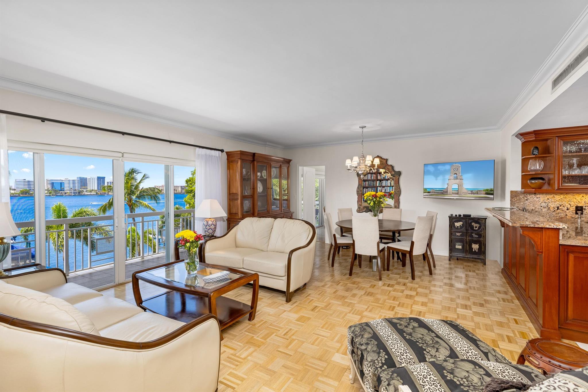 LAKE TOWERS CONDO - Residential