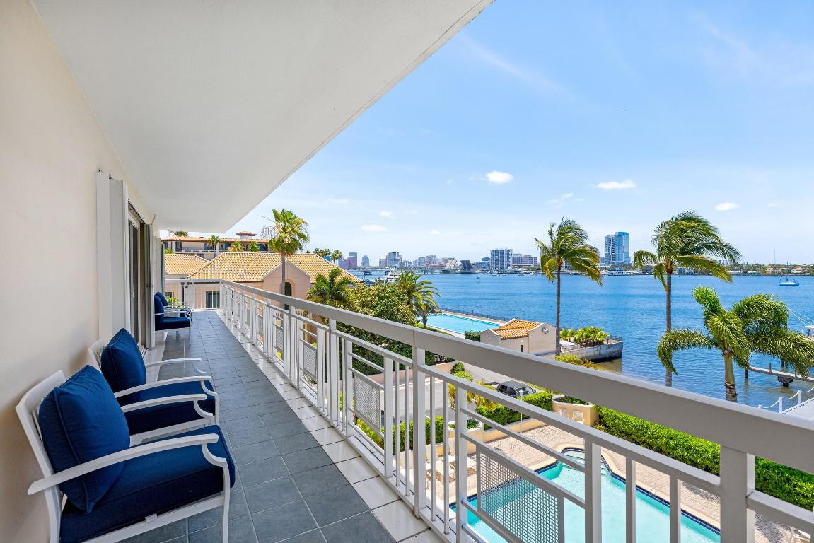 LAKE TOWERS CONDO - Residential