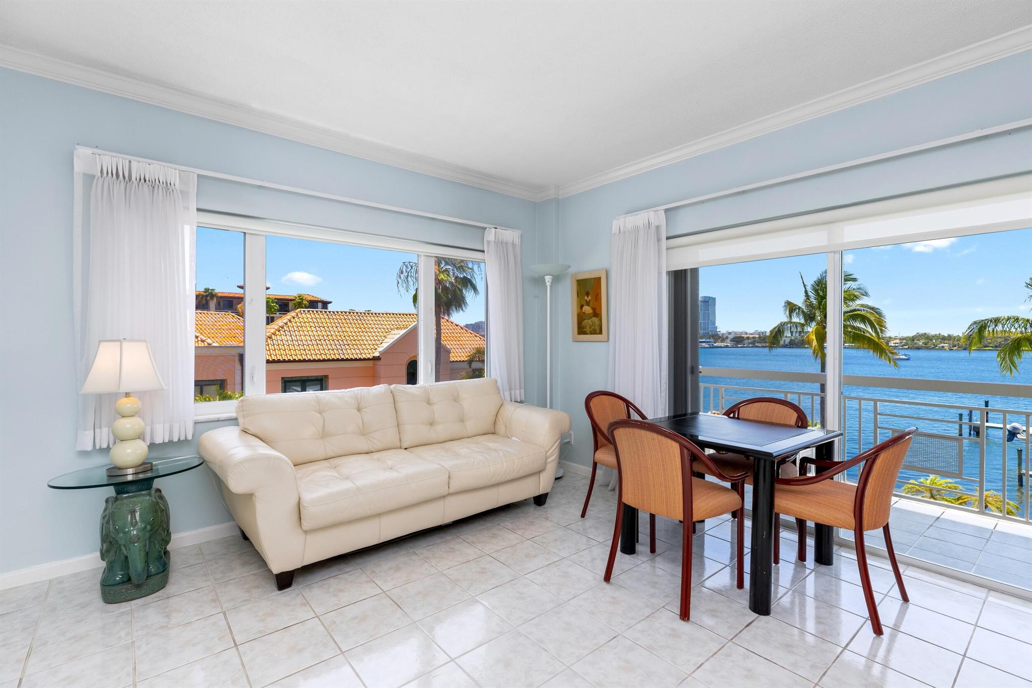 LAKE TOWERS CONDO - Residential