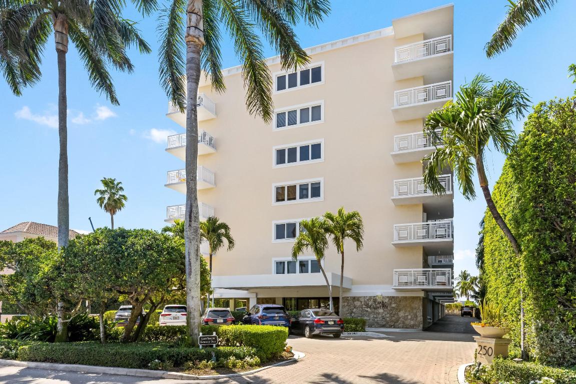 LAKE TOWERS CONDO - Residential