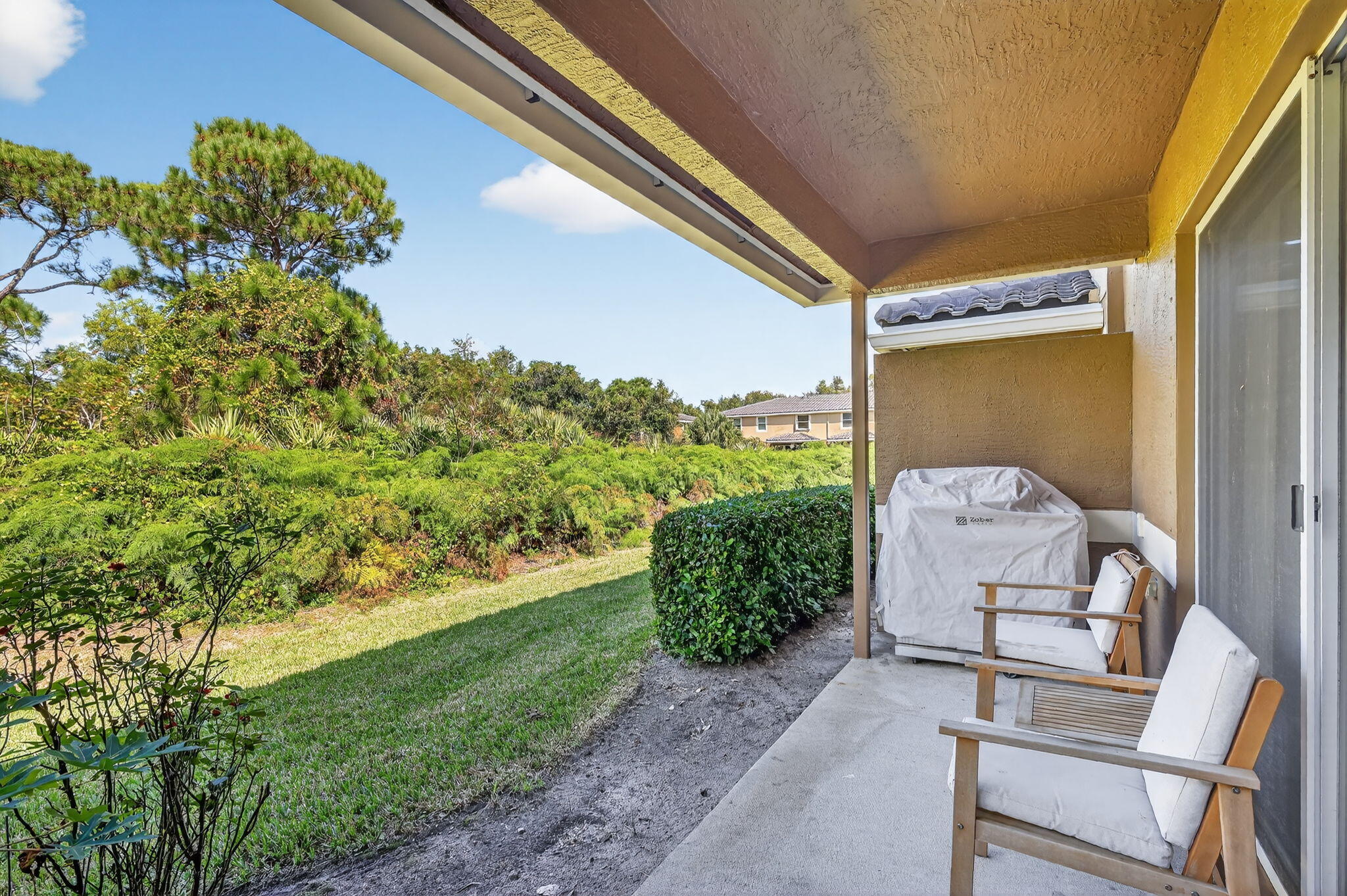 LEXINGTON LAKES - Residential