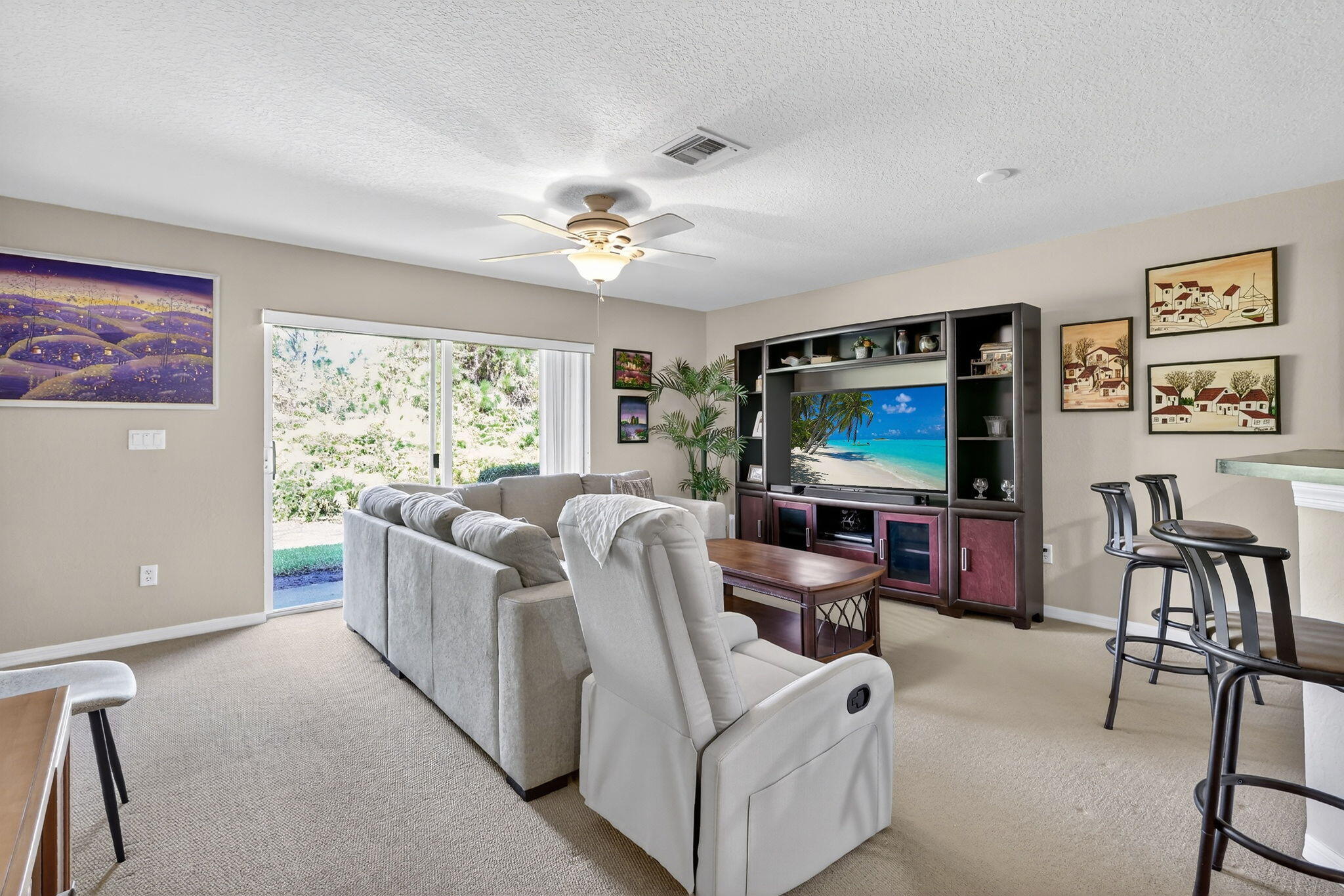 LEXINGTON LAKES - Residential