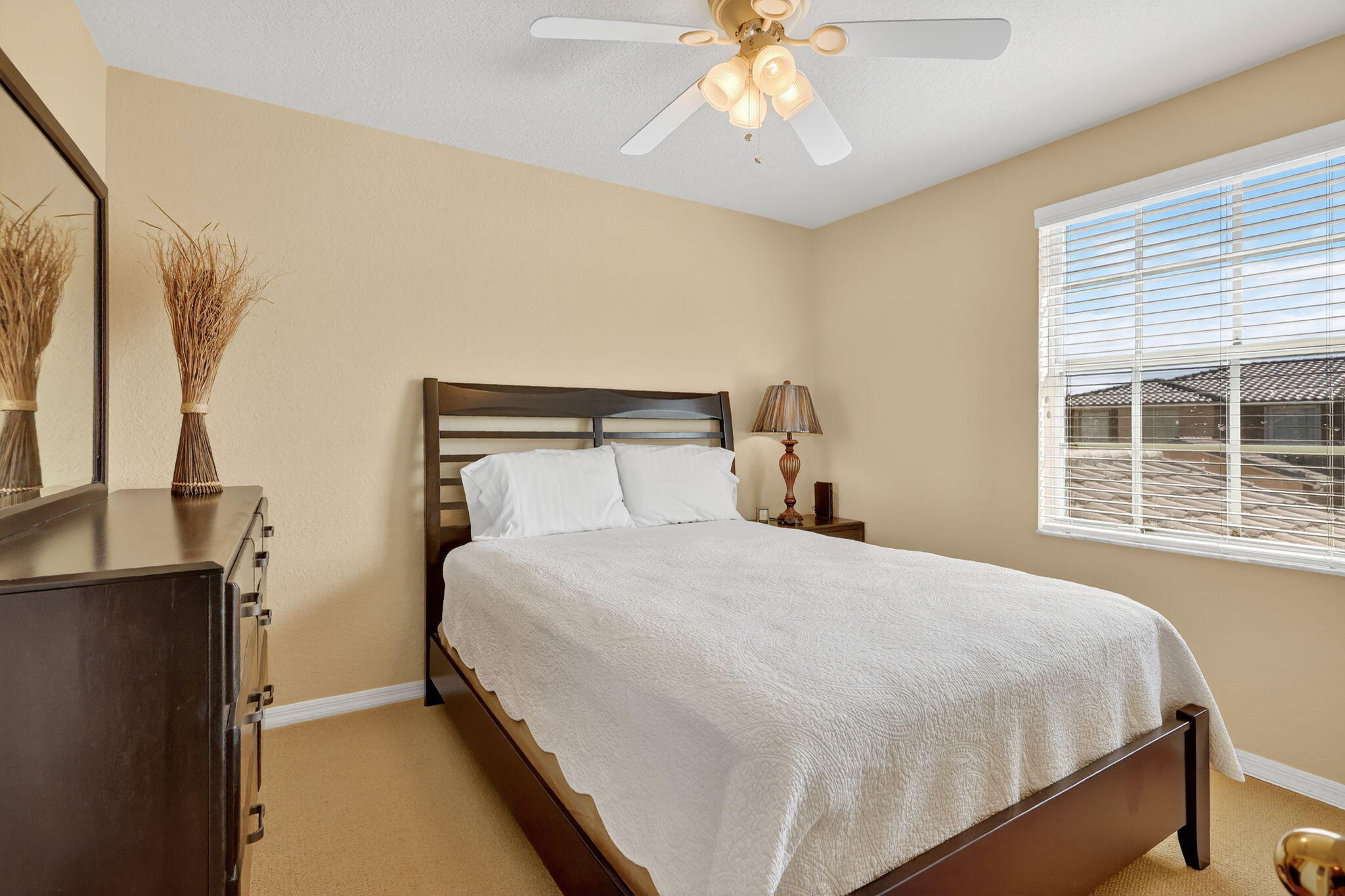 LEXINGTON LAKES - Residential