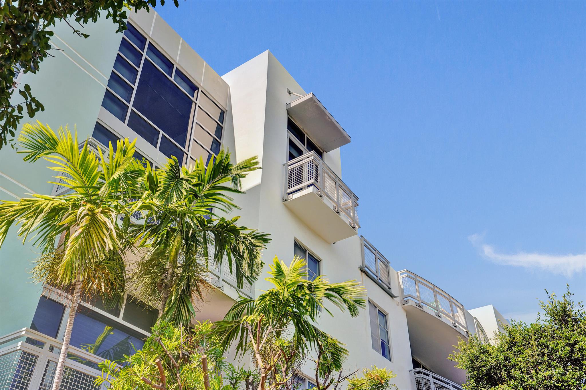 MERIDIAN DELRAY CONDO - Residential Lease