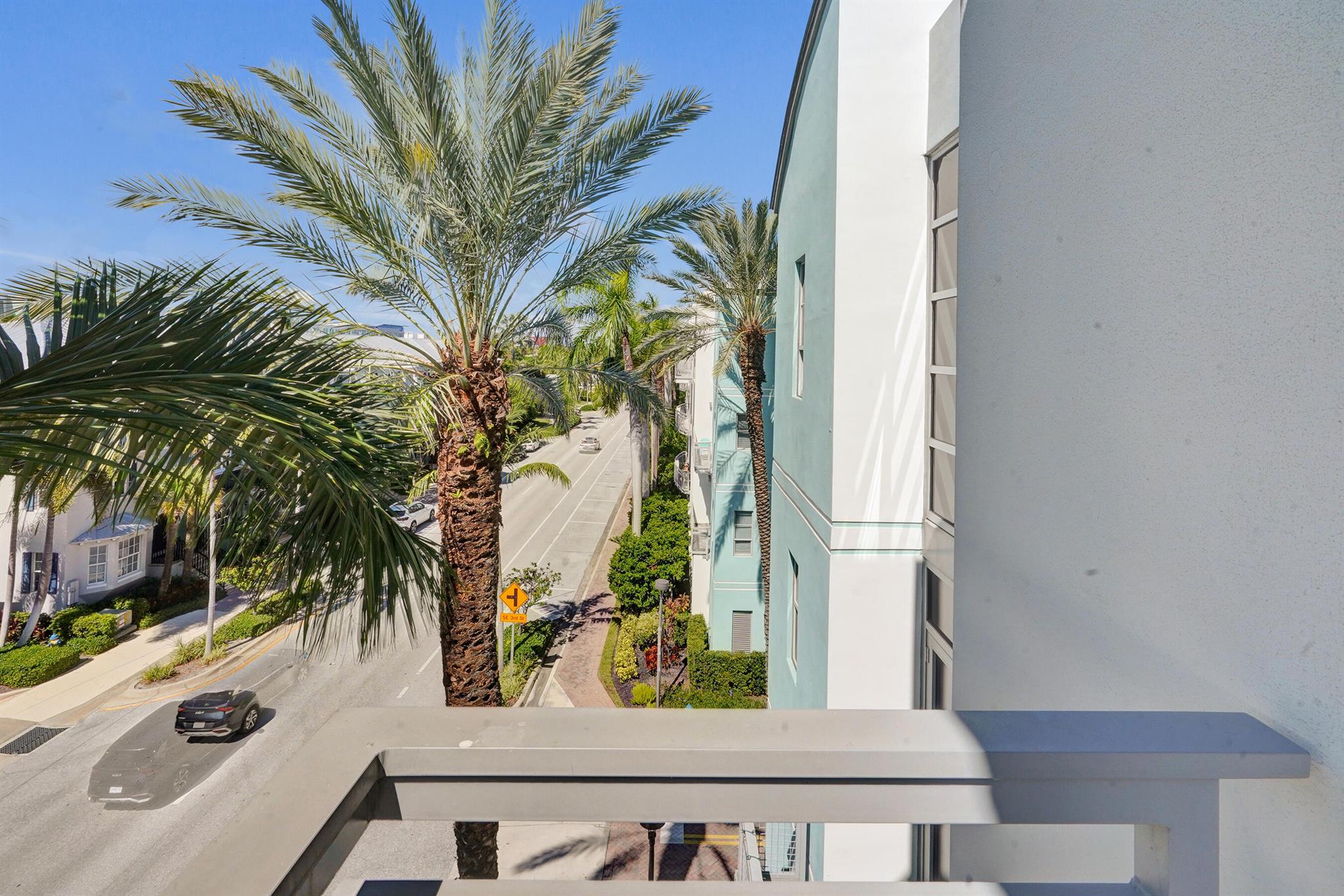 MERIDIAN DELRAY CONDO - Residential Lease