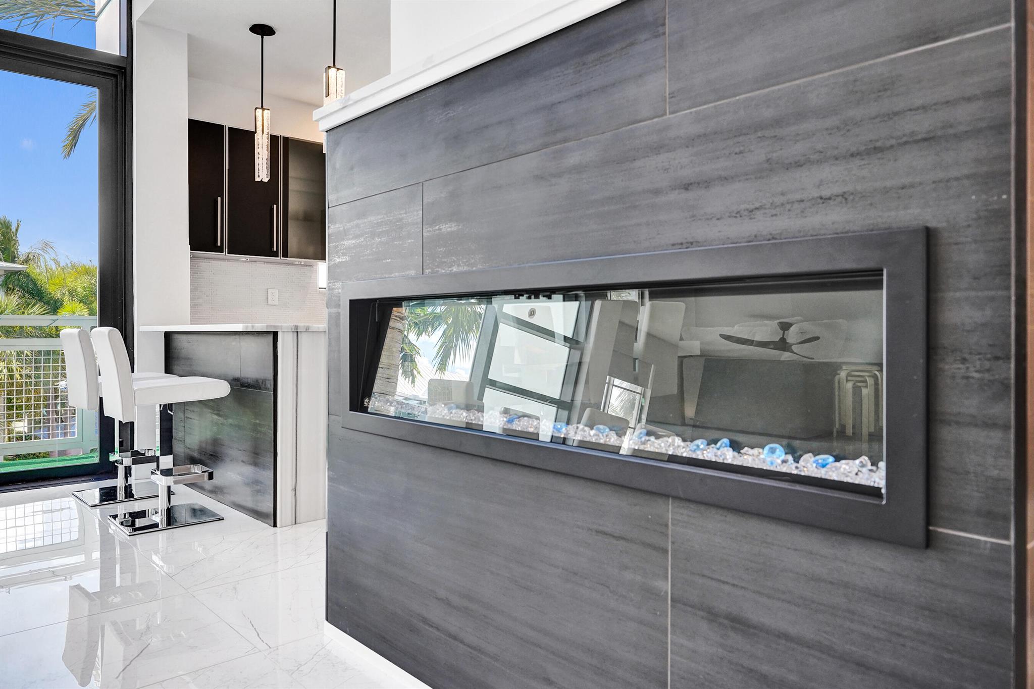 MERIDIAN DELRAY CONDO - Residential Lease
