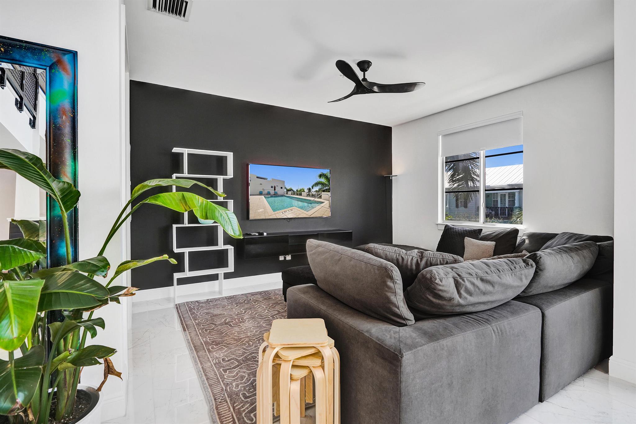 MERIDIAN DELRAY CONDO - Residential Lease