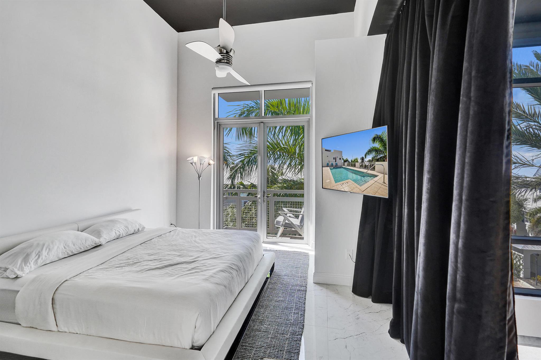 MERIDIAN DELRAY CONDO - Residential Lease