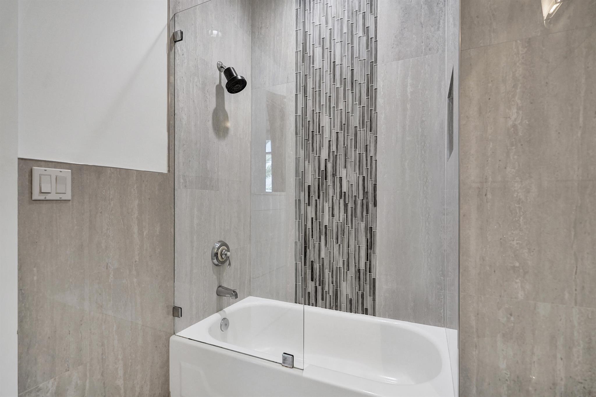 MERIDIAN DELRAY CONDO - Residential Lease