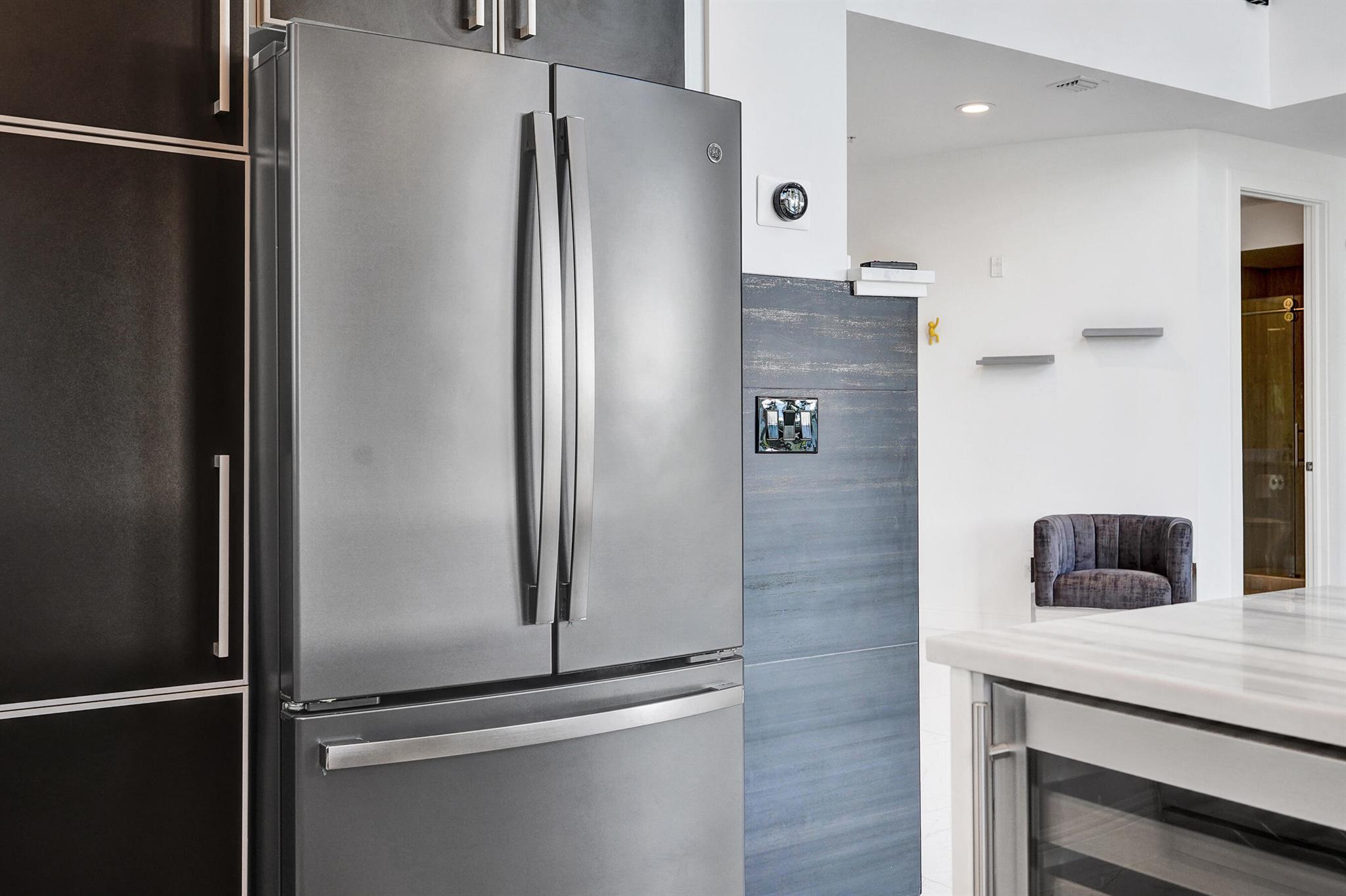 MERIDIAN DELRAY CONDO - Residential Lease