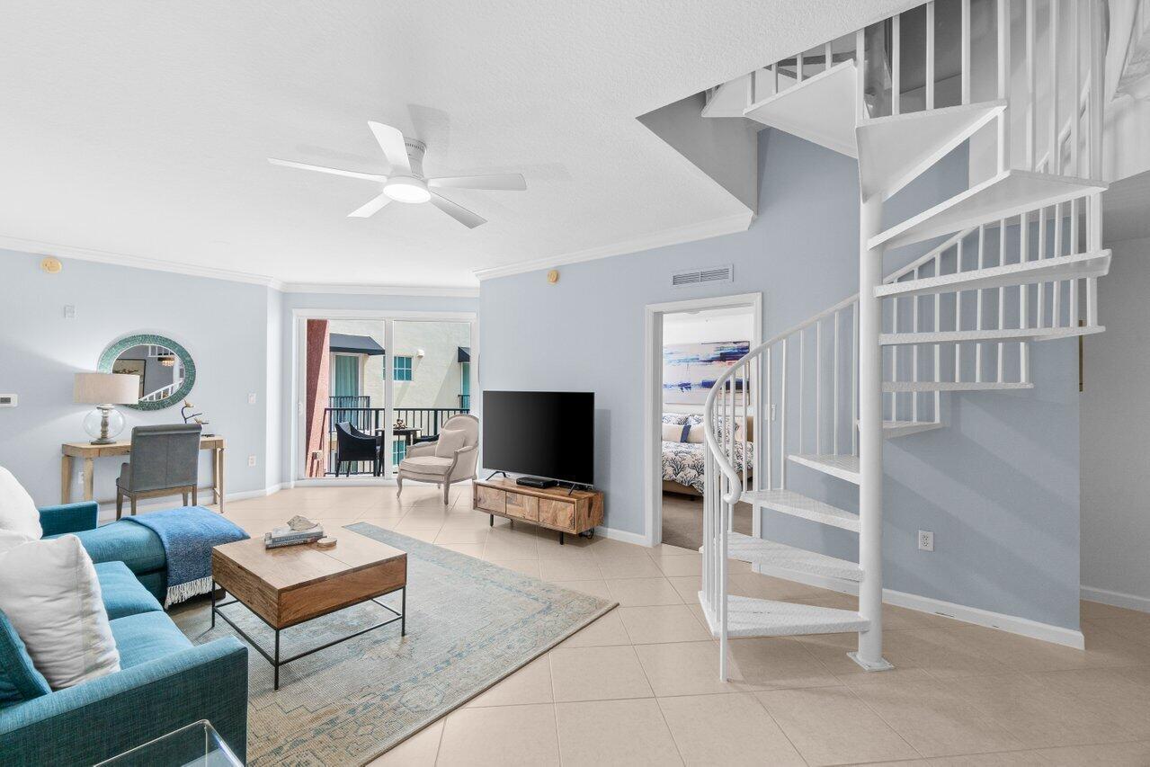 225 NE 1st Street 415