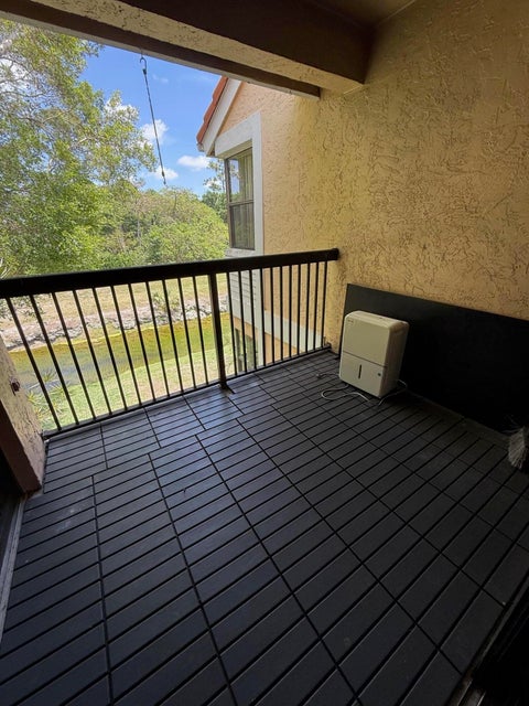Tiny photo for 5721 Riverside Drive #301b5, Coral Springs, FL 33067 (MLS # B26015837)