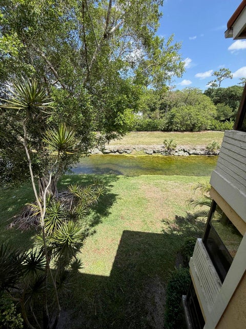 Tiny photo for 5721 Riverside Drive #301b5, Coral Springs, FL 33067 (MLS # B26015837)