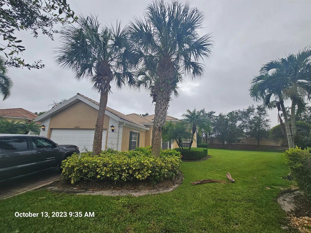 Photo of 10970 SW Fall Creek Drive, St Lucie West, FL 34987 (MLS # R10927853)