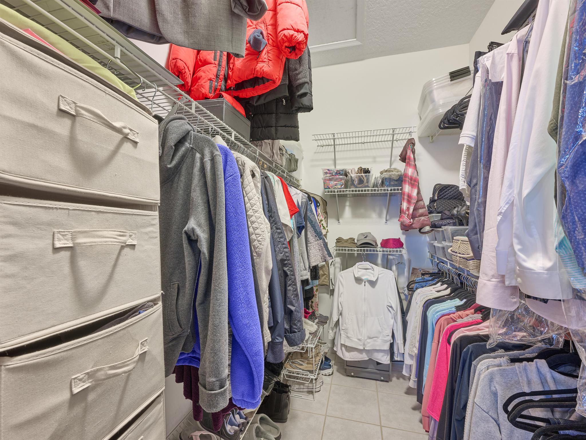 MAJESTIC ISLES 1 - Residential