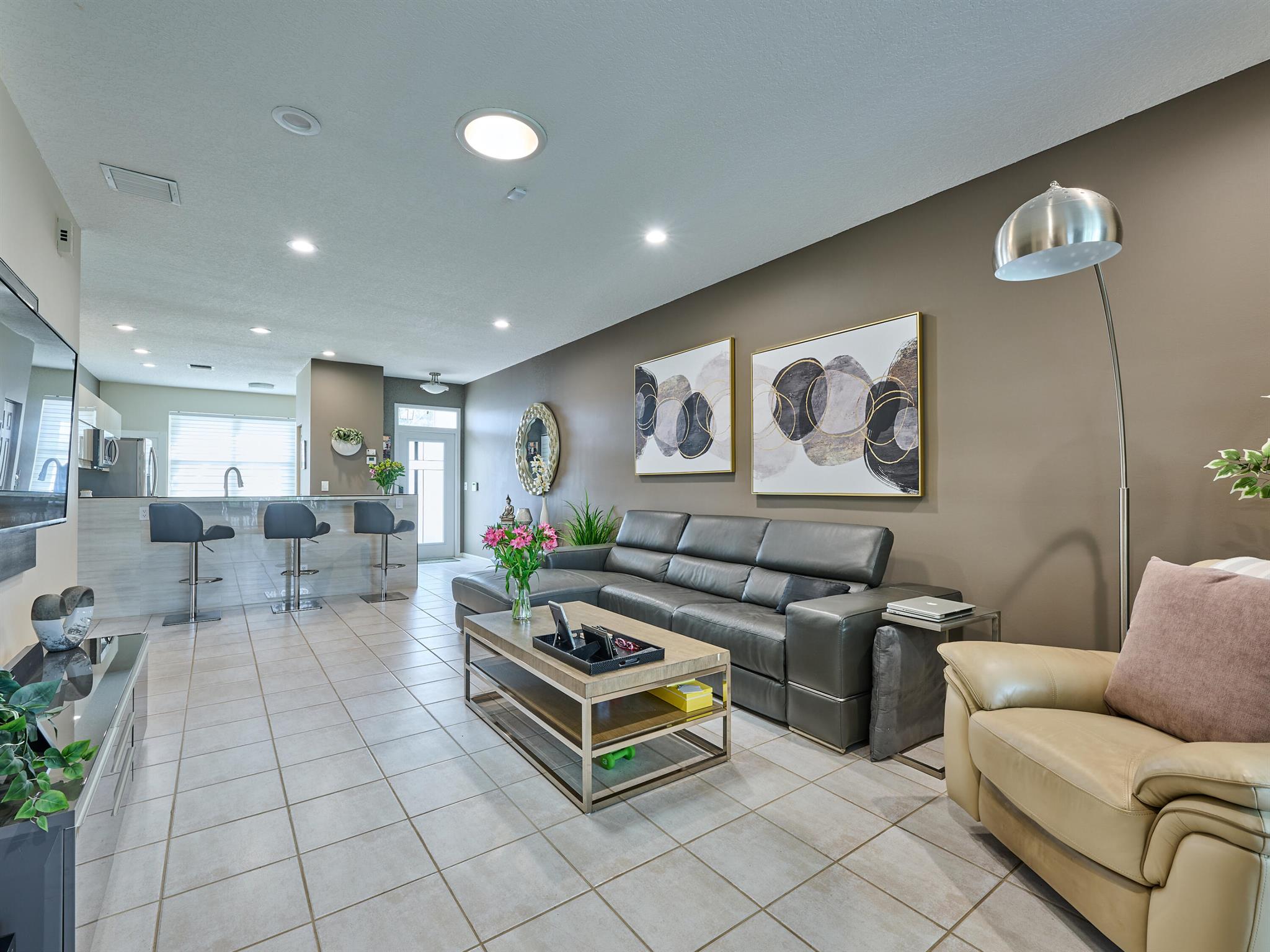 MAJESTIC ISLES 1 - Residential