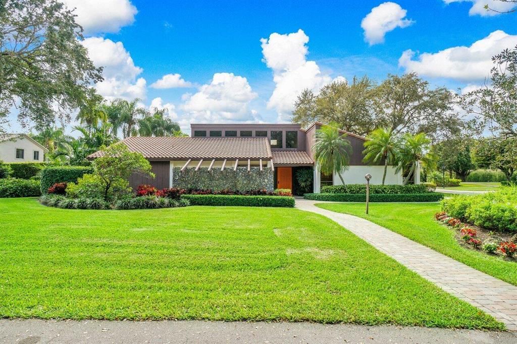 Photo of 3878 Partridge Place S, Boynton Beach, FL 33436 (MLS # R10780772)