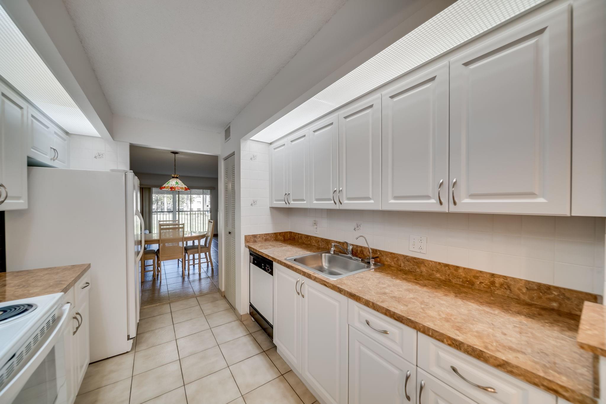 IVANHOE - Residential