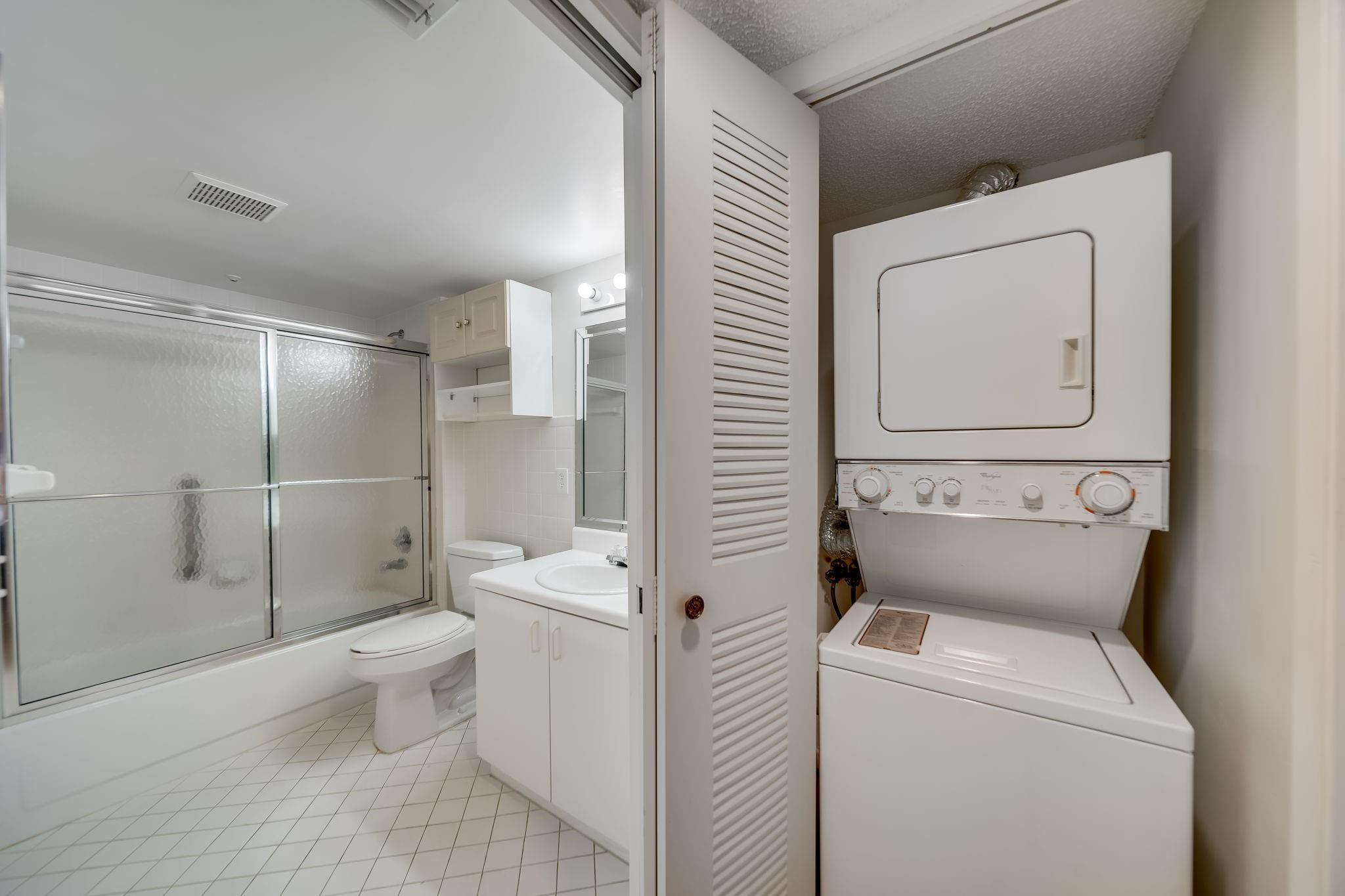 IVANHOE - Residential