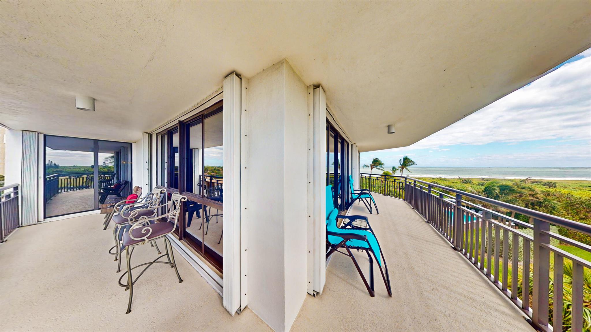 BARCLAY BEACH CLUB PHASE - Residential