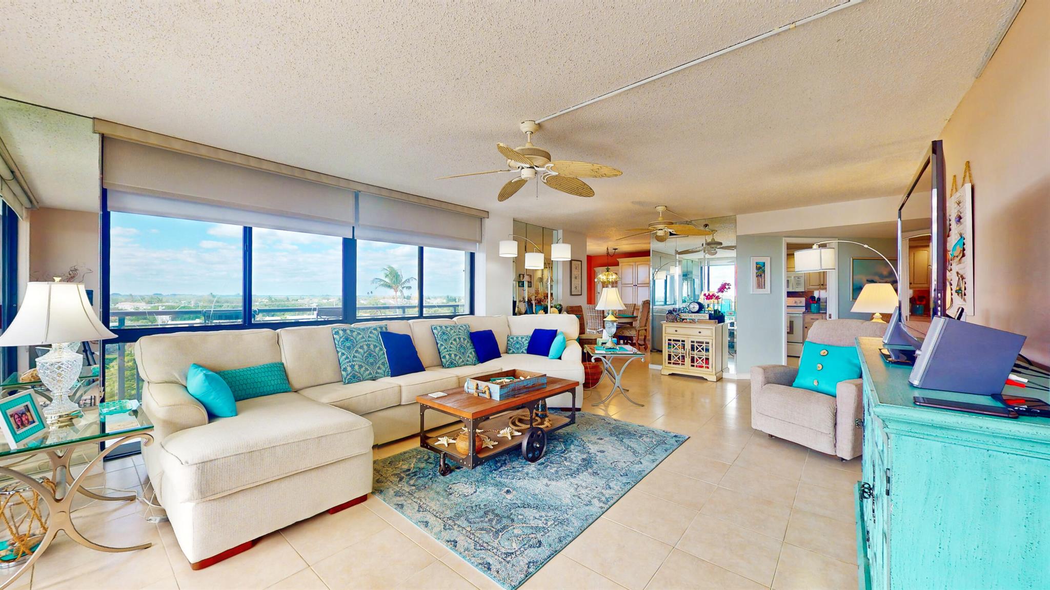 BARCLAY BEACH CLUB PHASE - Residential