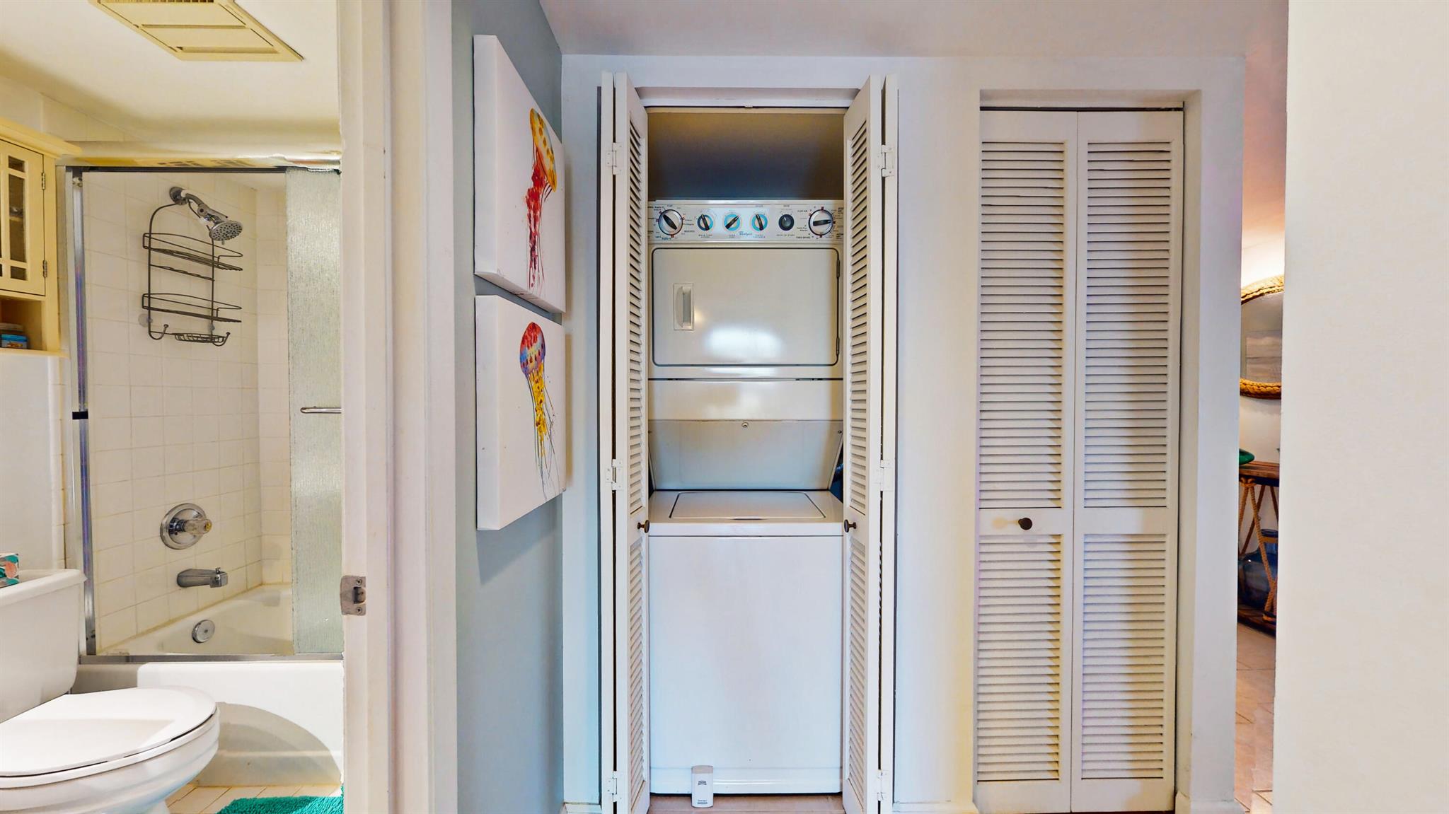 BARCLAY BEACH CLUB PHASE - Residential