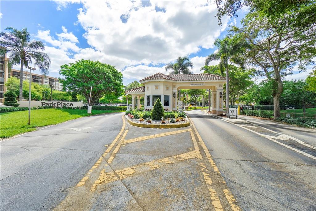 PARK PLACE CONDO - Residential