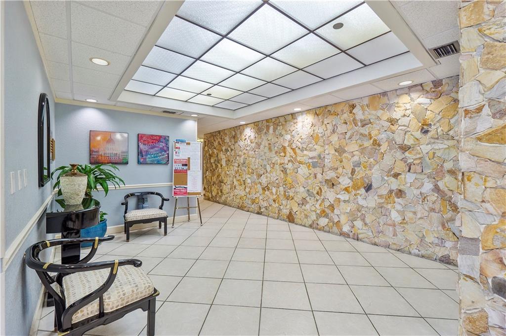 PARK PLACE CONDO - Residential