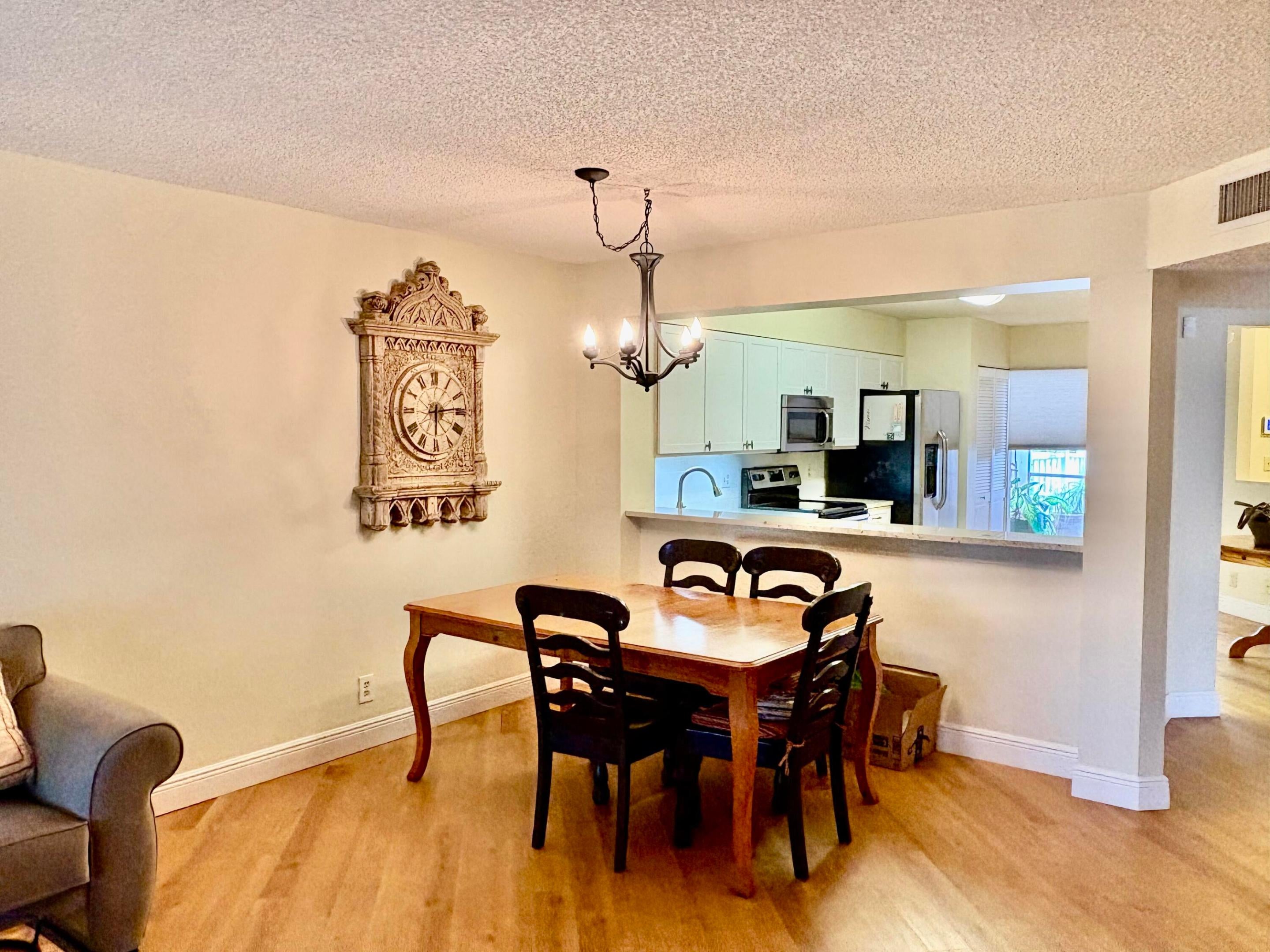 7237 S DEVON Drive 110