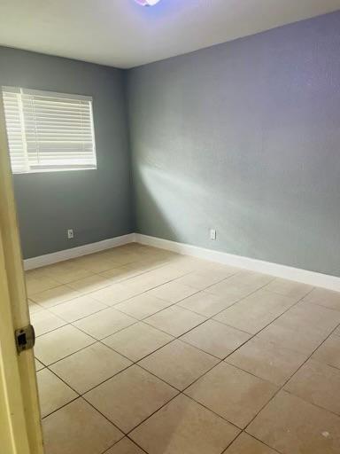 Midland 1st Add 40-13 B - Residential Lease