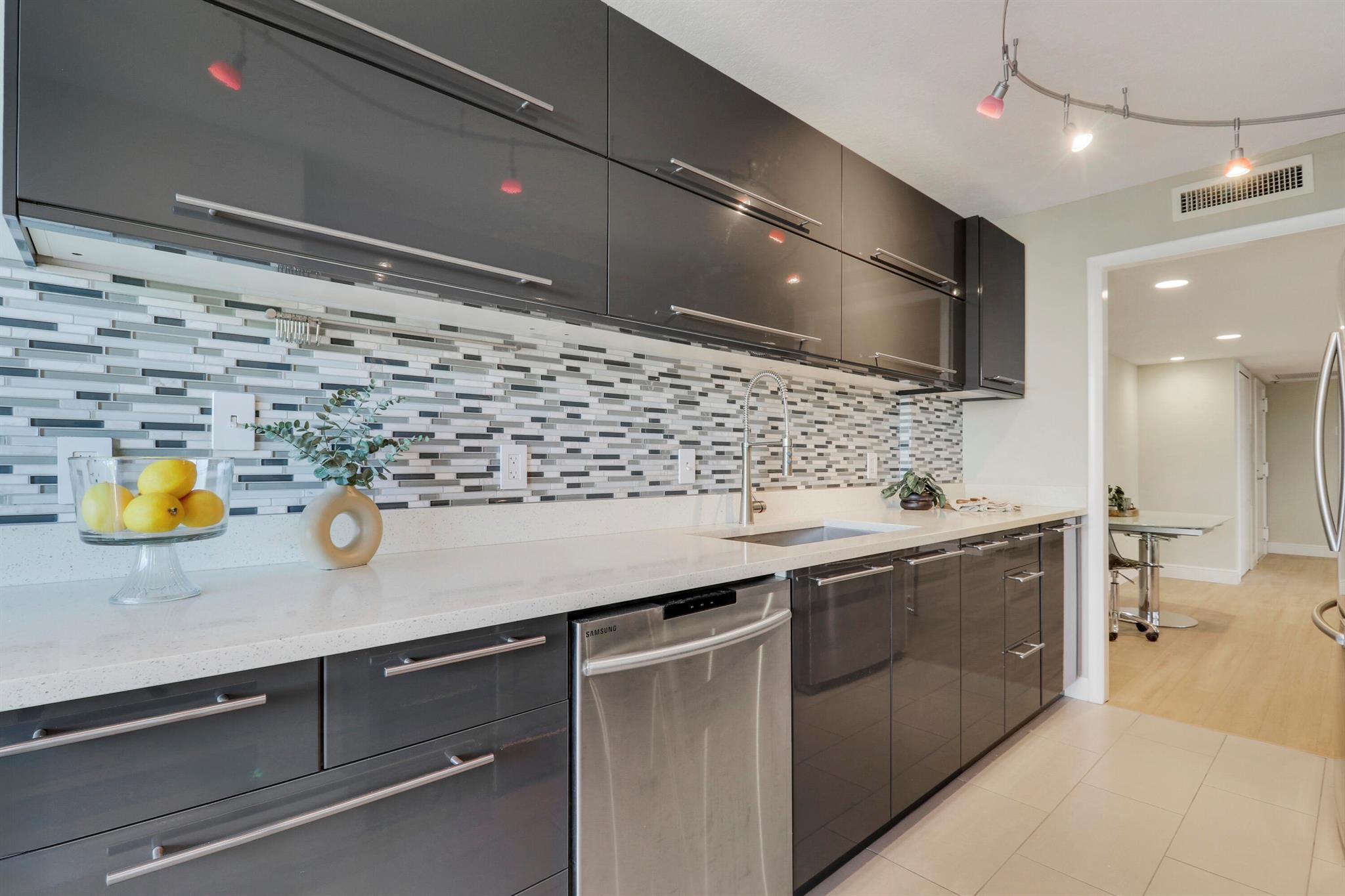 COTE D AZUR CONDO - Residential