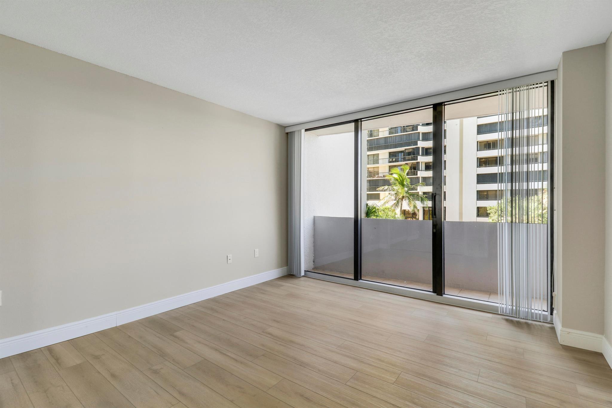 COTE D AZUR CONDO - Residential