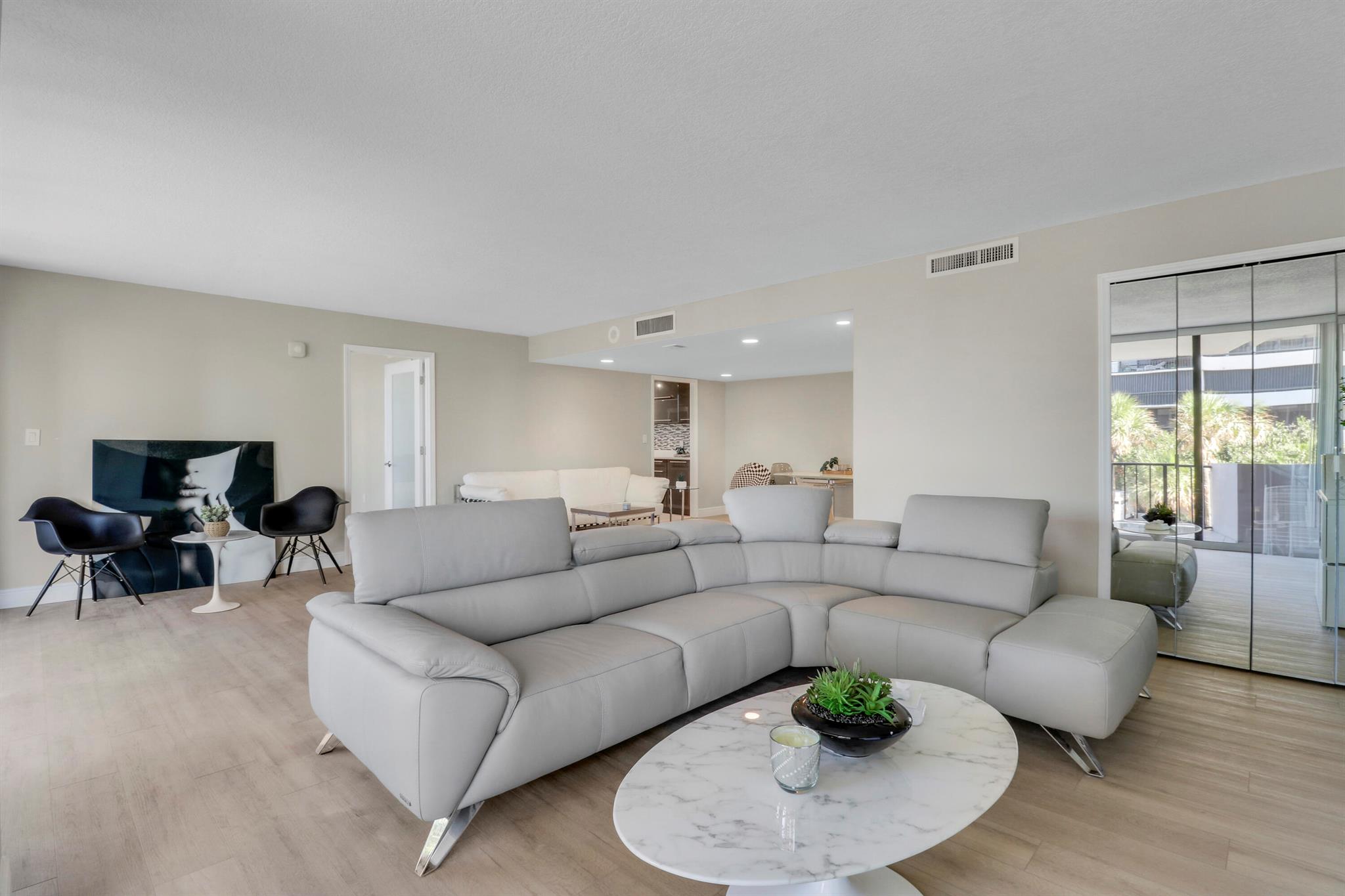 COTE D AZUR CONDO - Residential