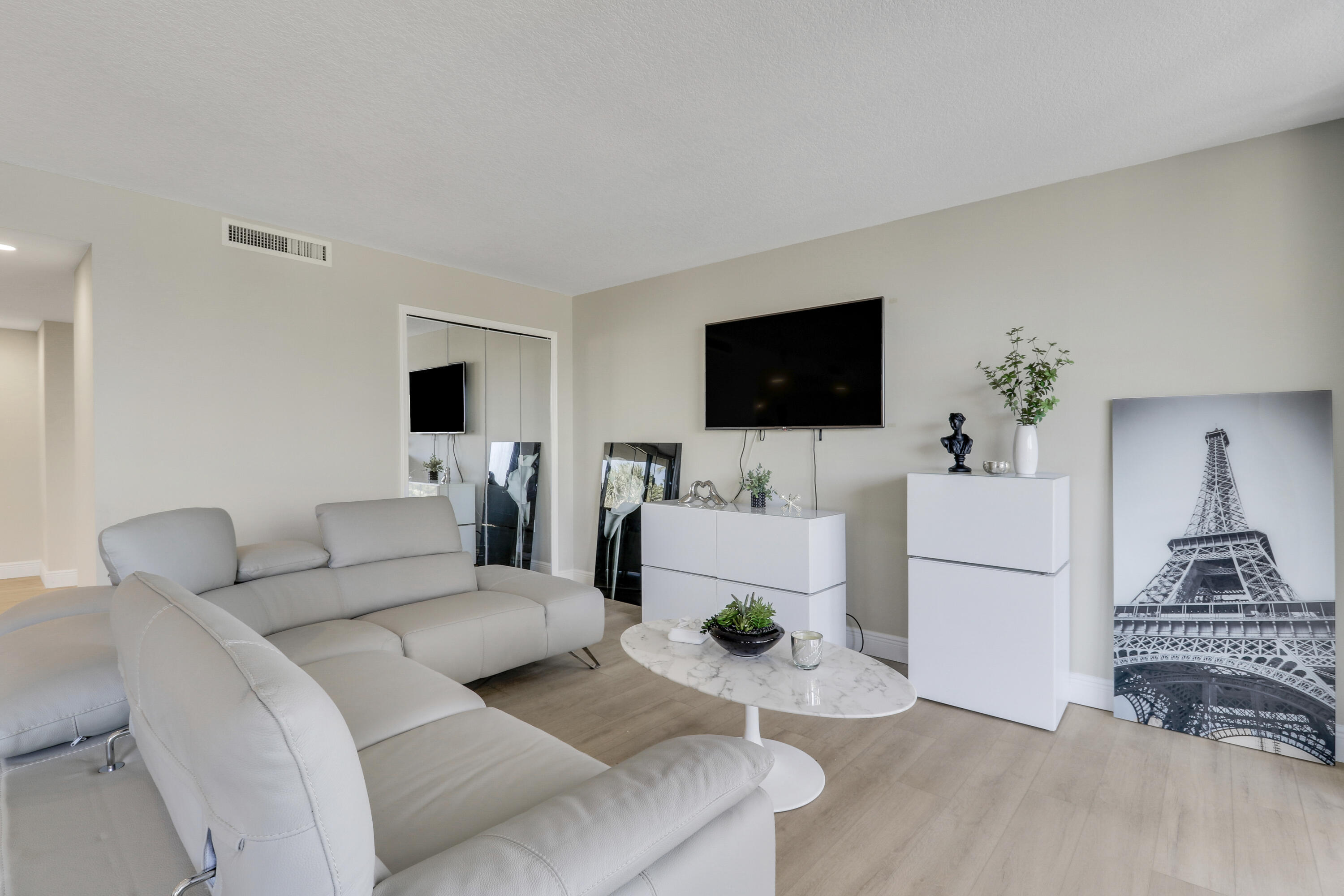 COTE D AZUR CONDO - Residential