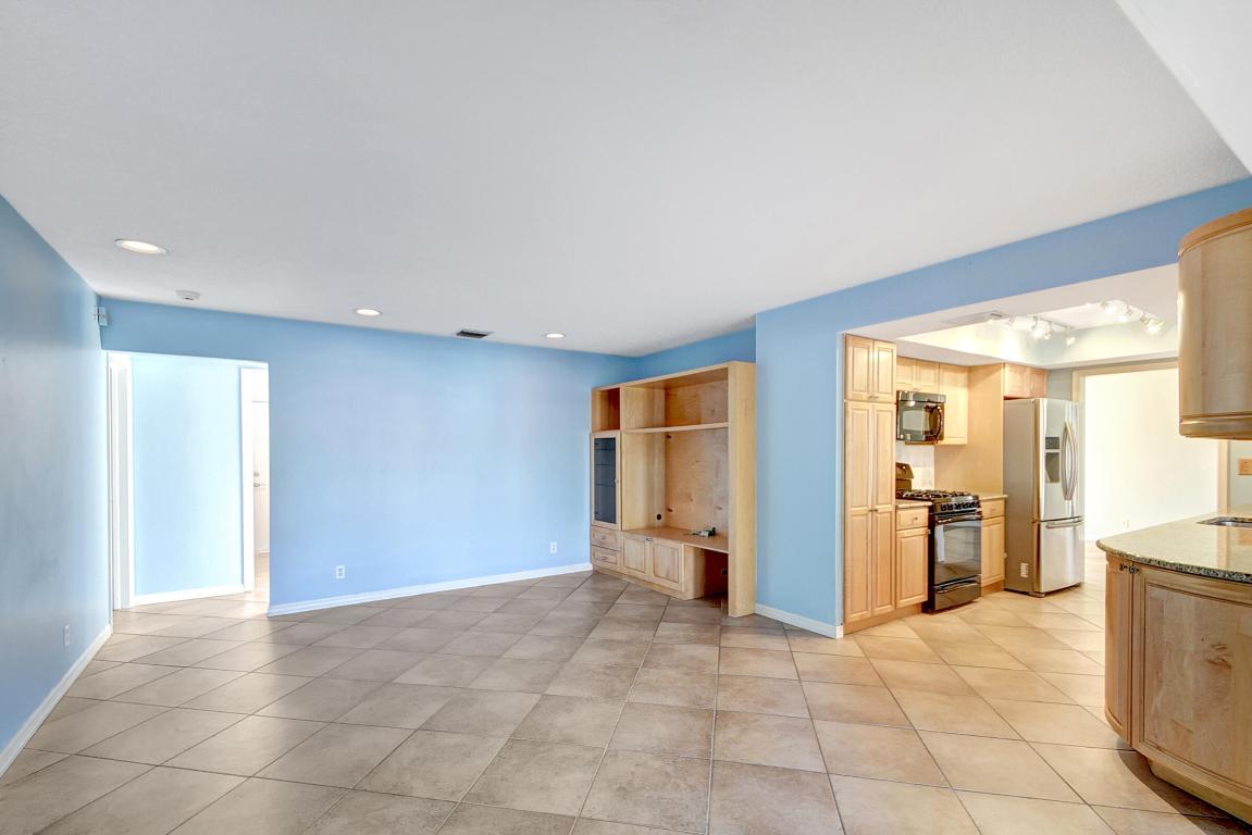 LAKE CLARKE TERR - Residential Lease