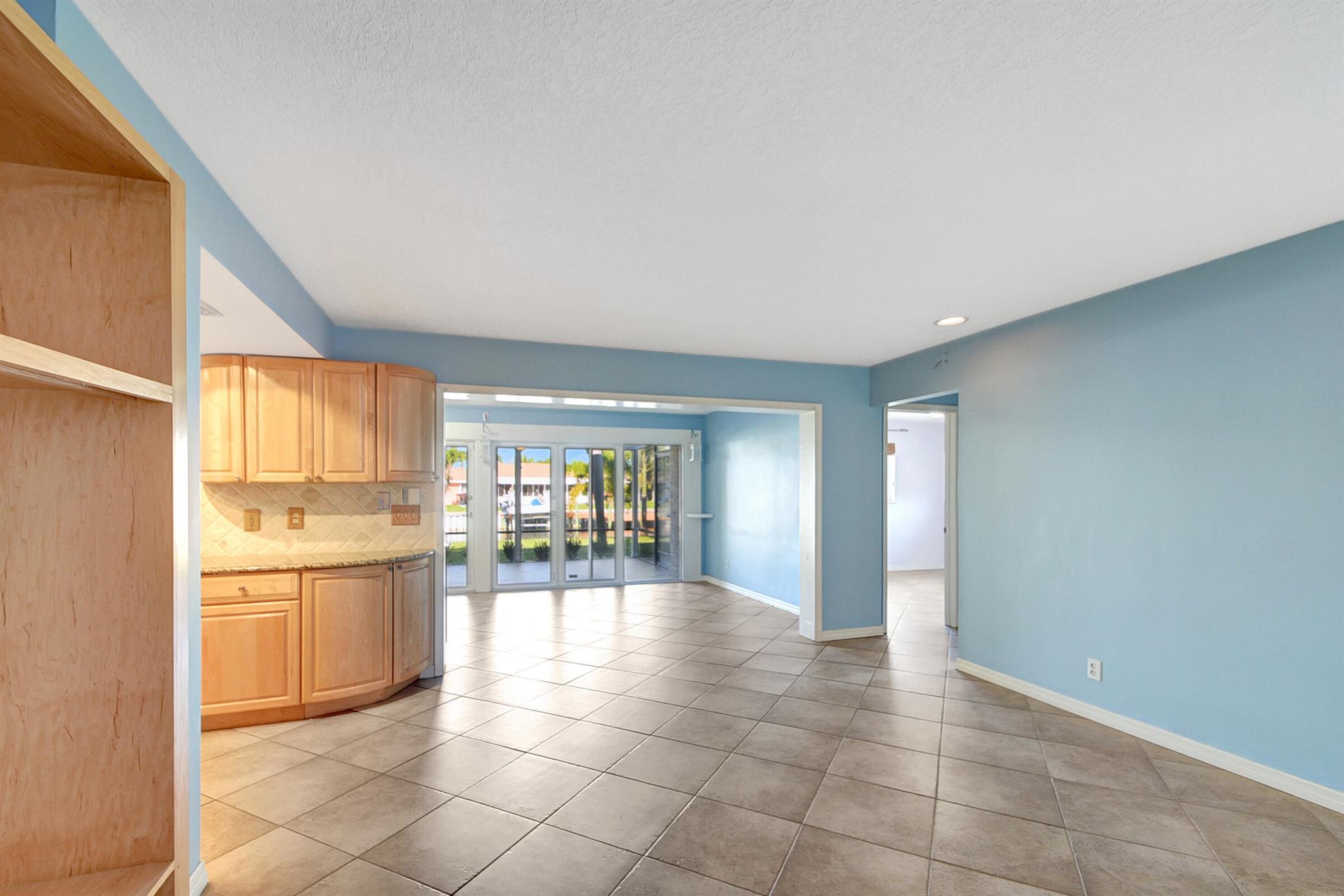 LAKE CLARKE TERR - Residential Lease