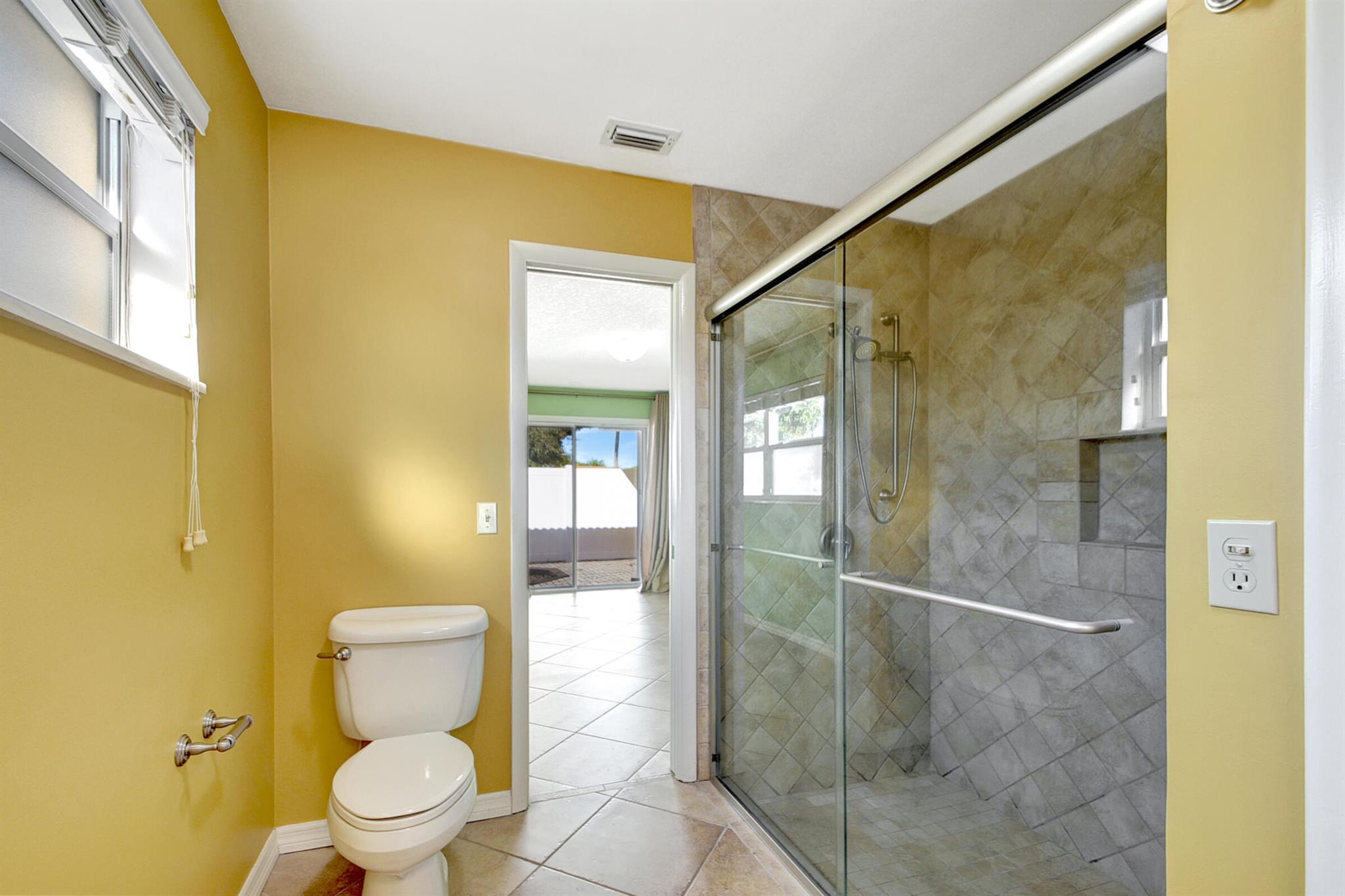 LAKE CLARKE TERR - Residential Lease