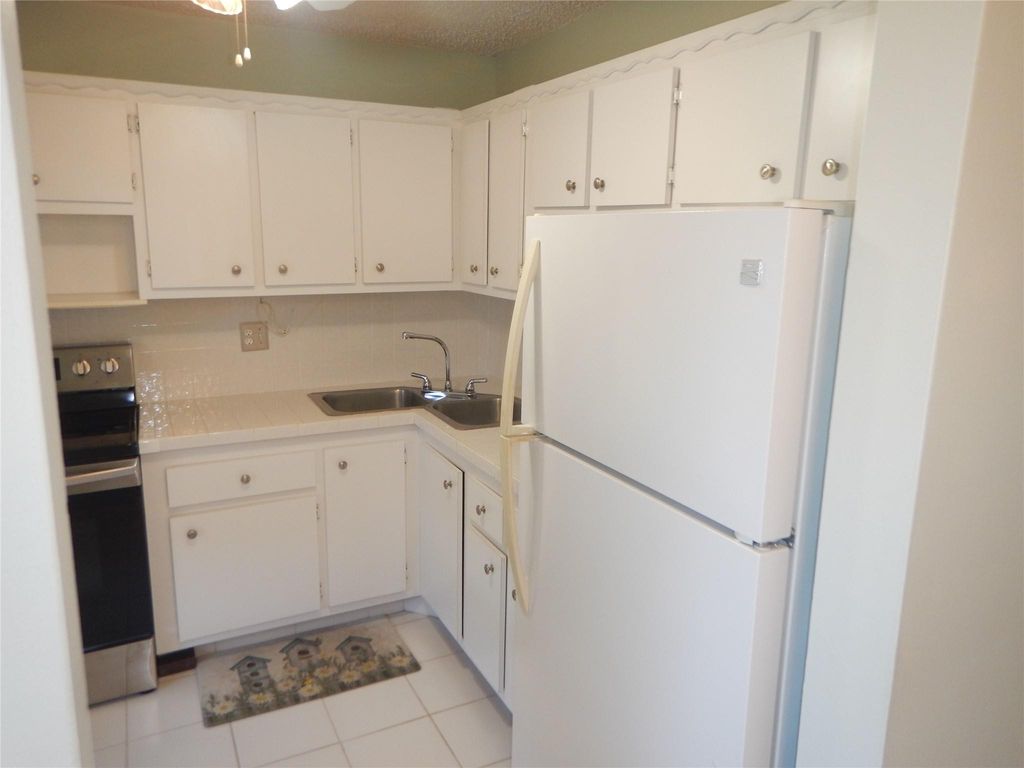 Photo of 6050 NW 64th Avenue #308, Fort Lauderdale, FL 33319 (MLS # F10552072)