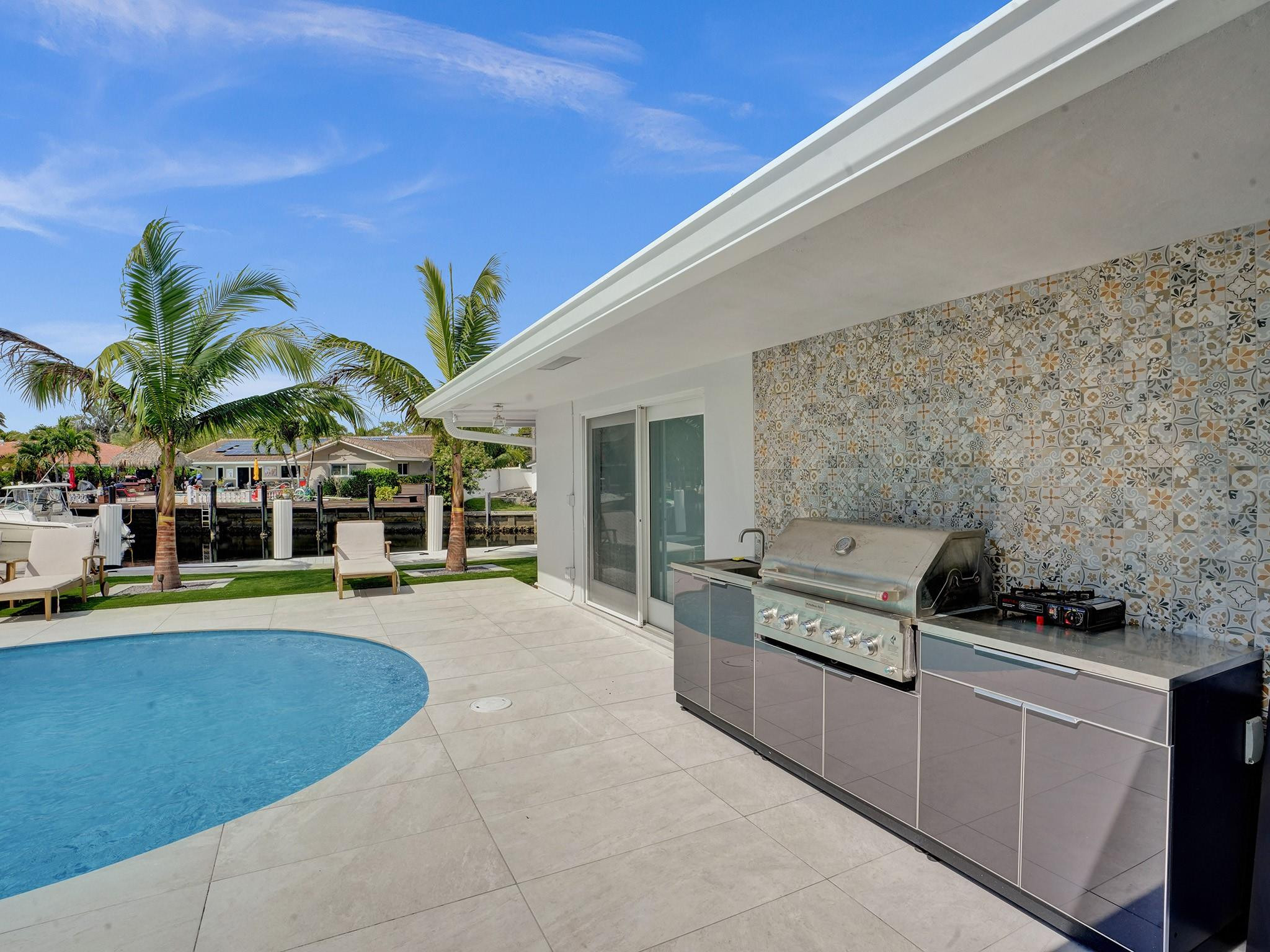 LANDINGS FIRST SEC - Residential Lease