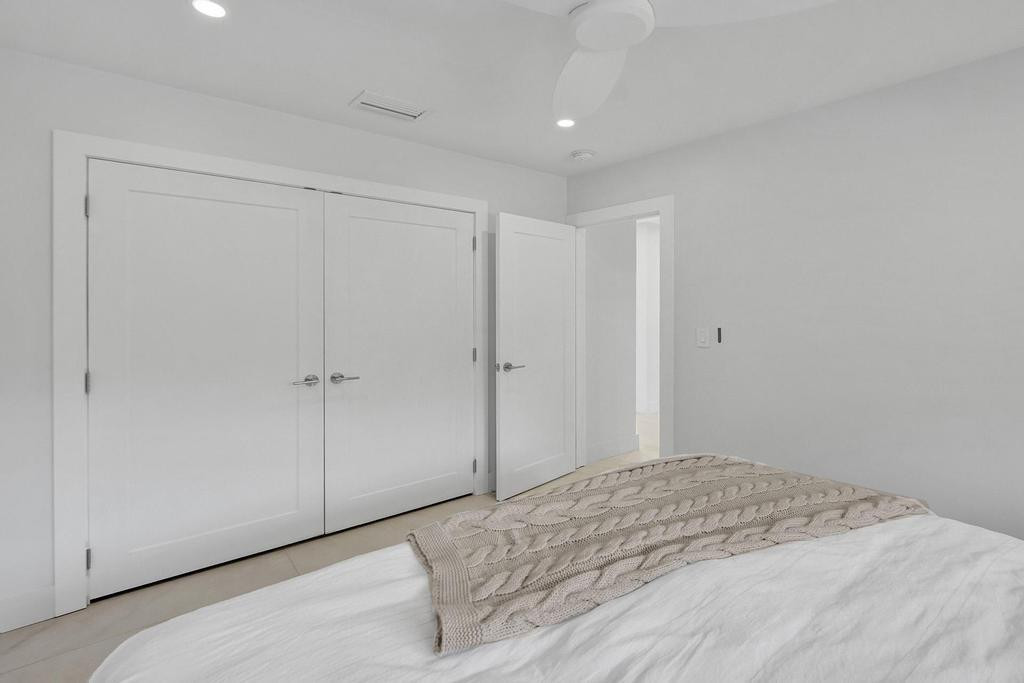 LANDINGS FIRST SEC - Residential Lease