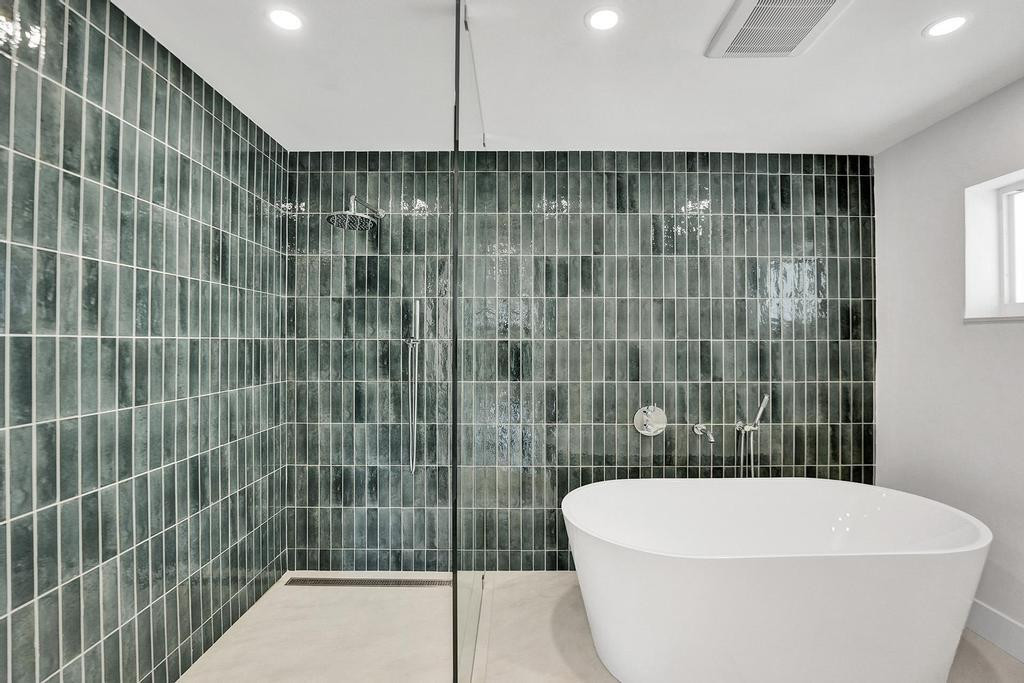 LANDINGS FIRST SEC - Residential Lease