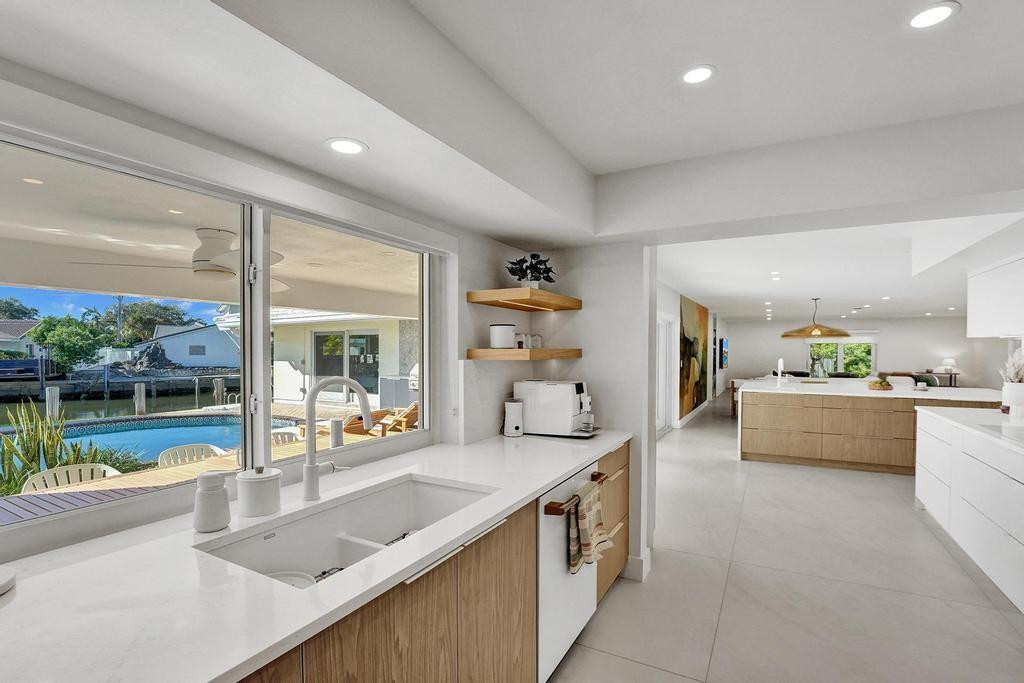 LANDINGS FIRST SEC - Residential Lease